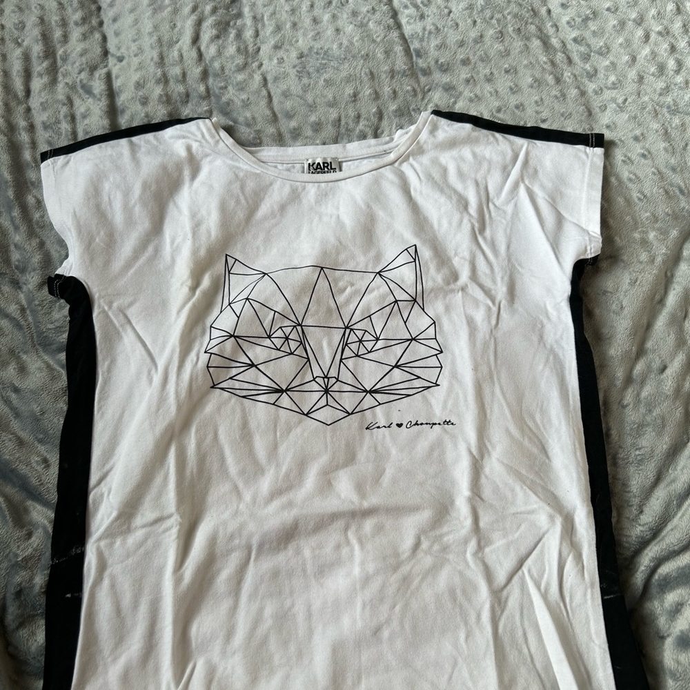 KARL White and Black Geometric Cat T-Shirt